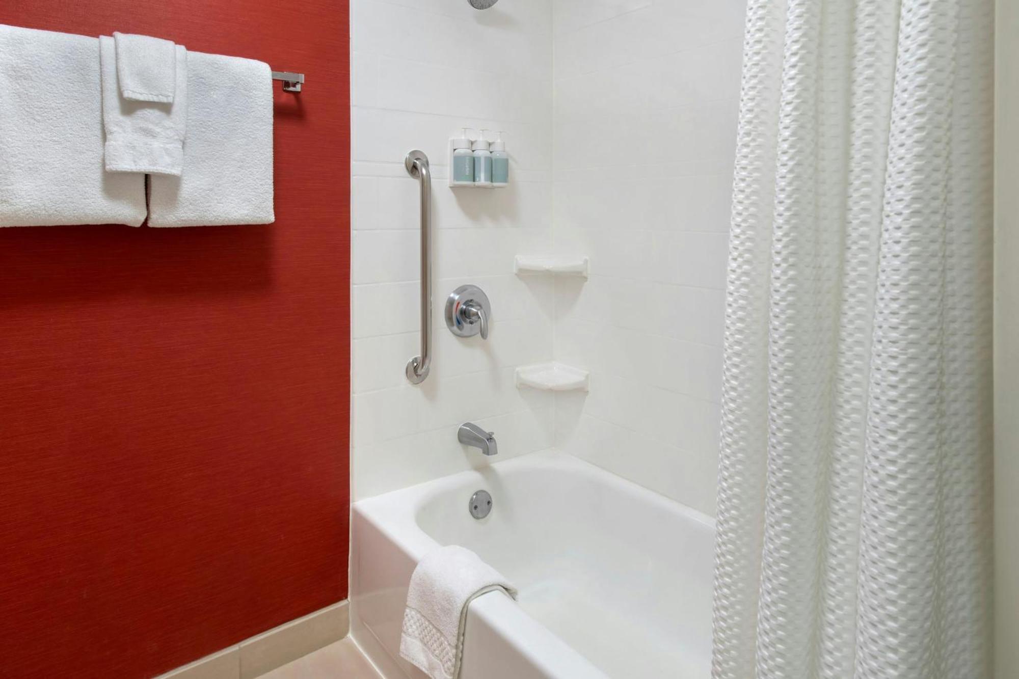 Hotel Courtyard By Marriott Mt. Laurel Mount Laurel Exterior foto